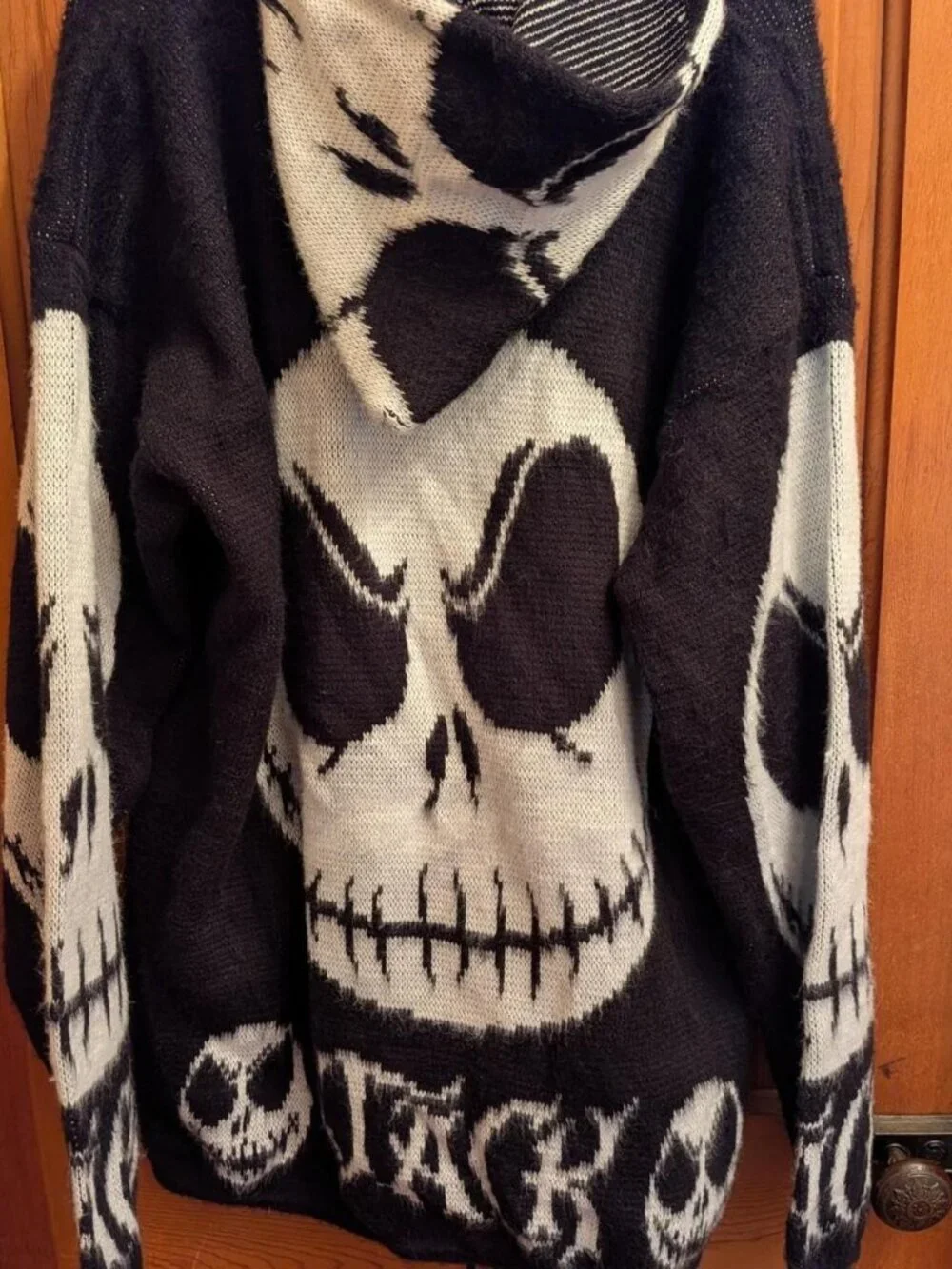 The Nightmare Before Christmas black and white zip up sweater Size XL Wool